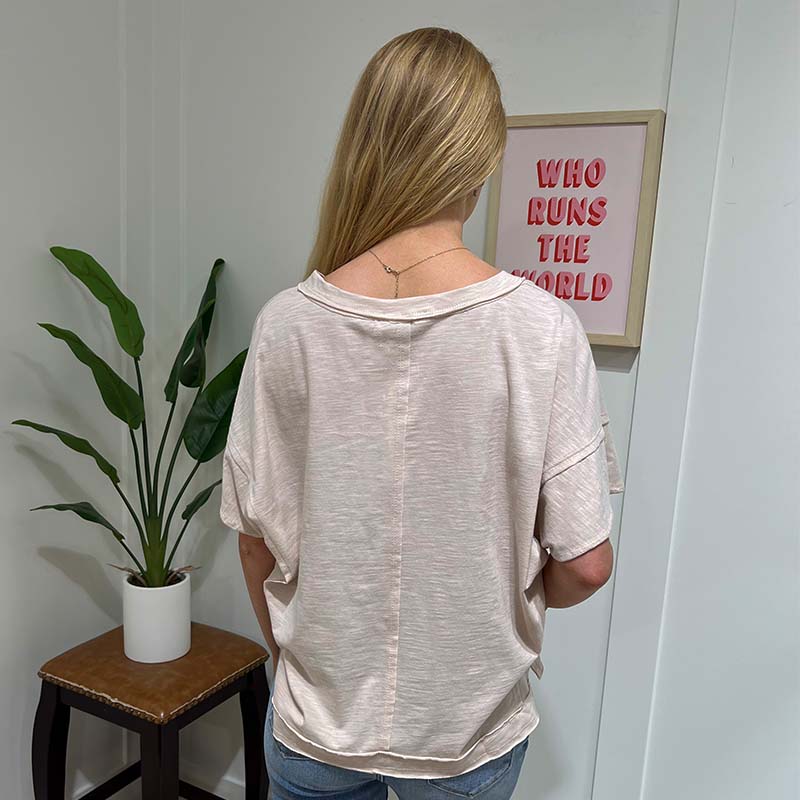 Short Sleeve Raw Edge V-Neck Top