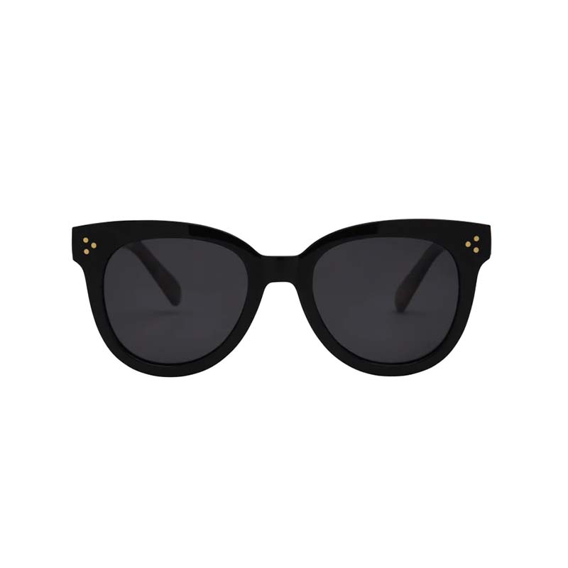 Cleo Sunglasses in Black and Smoke