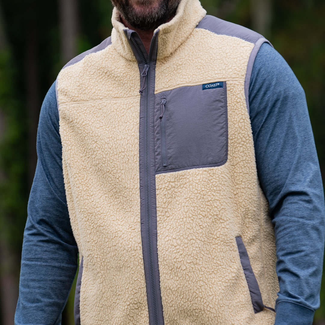 Crosby Fleece Vest in Oat