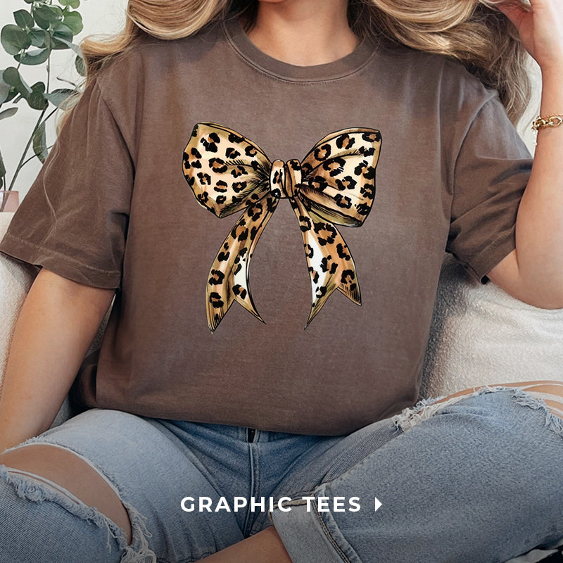 cheetah bow graphic t-shirt