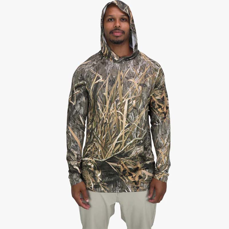 Mossy Oak® Performance Long Sleeve Hoodie T-Shirt in Shadow Grass Habitat