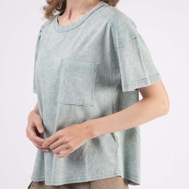 Pocket Tee with Back Seam