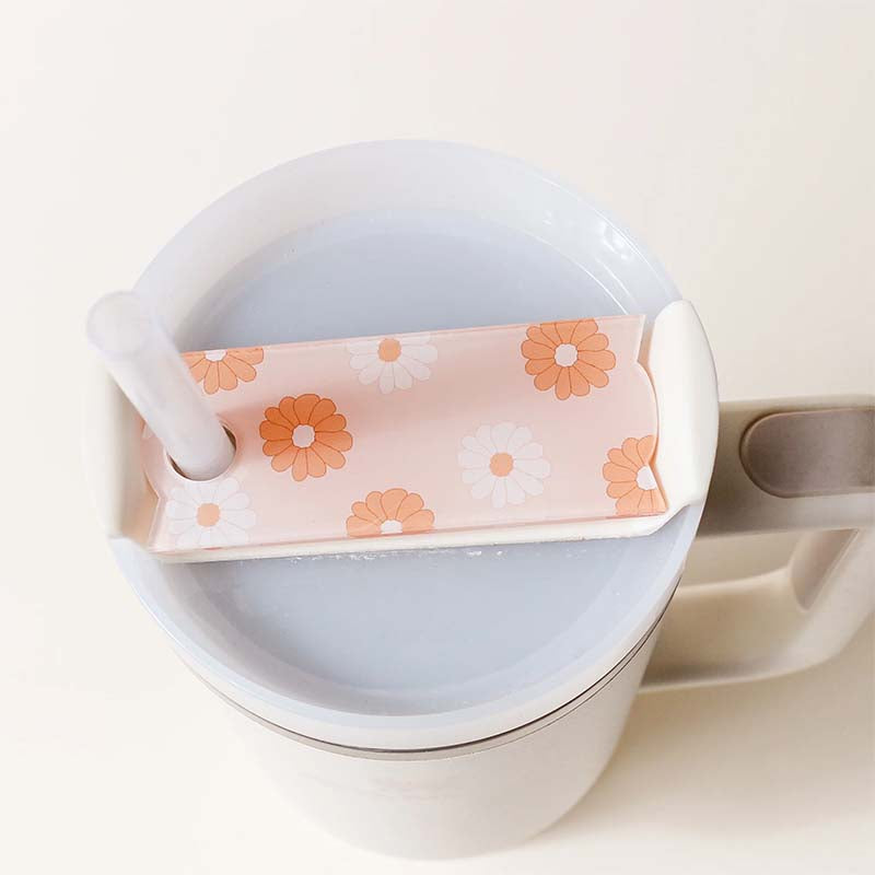 Daisy Craze Tan Tumbler Tag