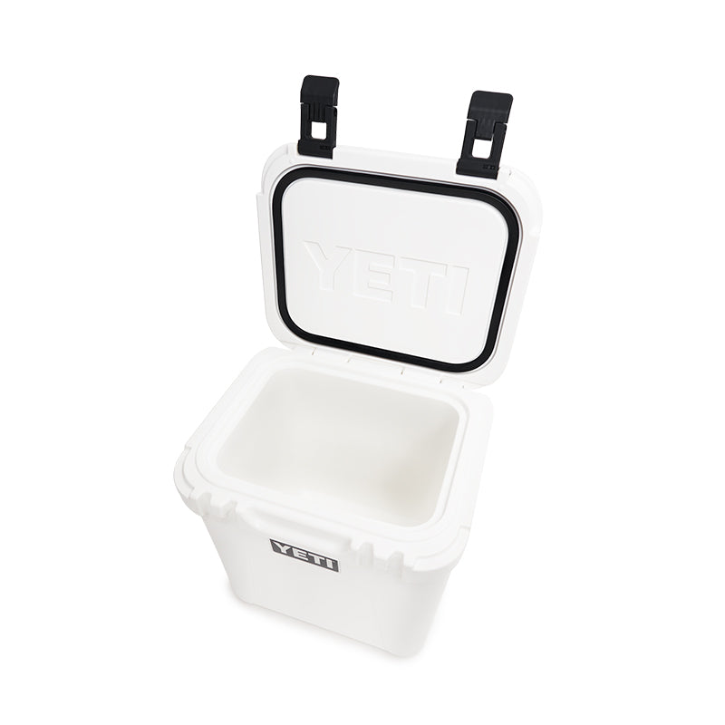 Roadie 24 White Cooler