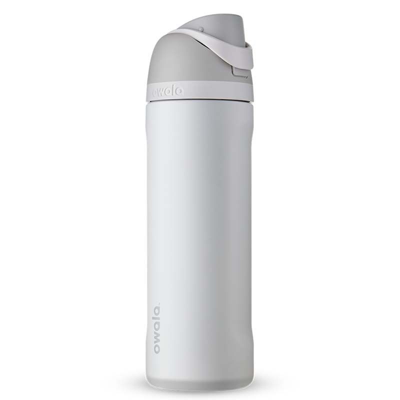 FreeSip® 24oz Stainless Steel Water Bottle in Shy Marshmallow