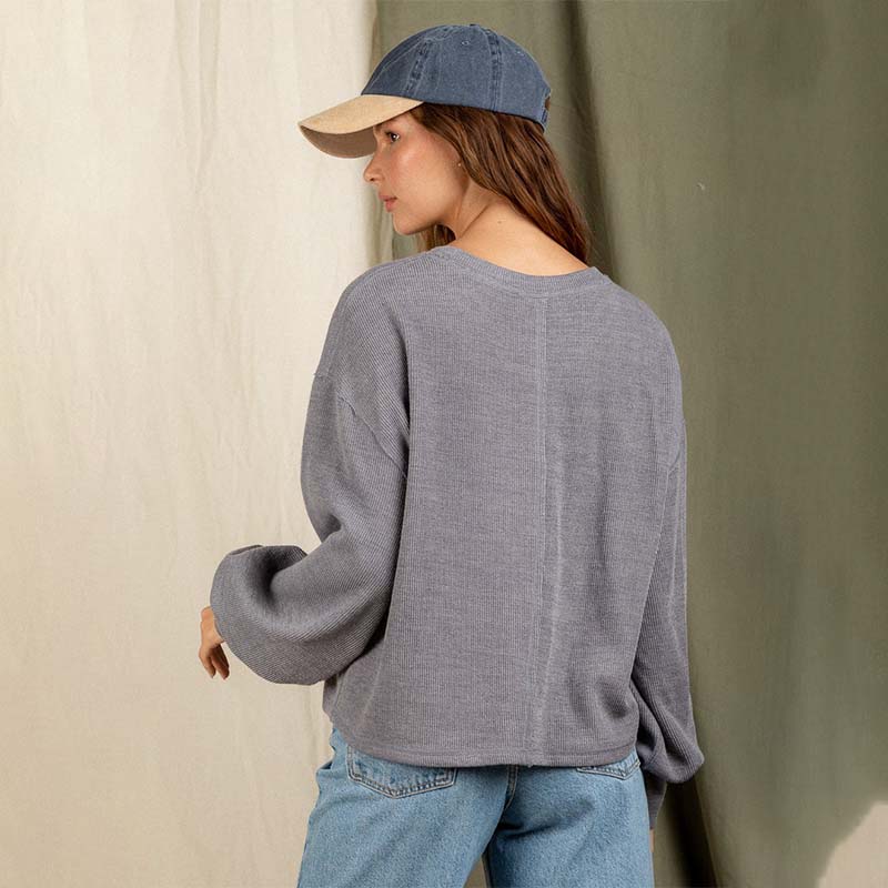 Long Sleeve Pullover Seam Front Top